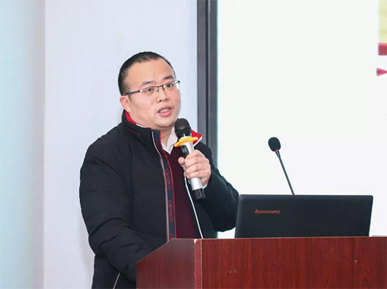 引傳統生產走新路,促轉型發展開新局——河南省肥料協會2020年年會在新鄉召開! 引傳統生產走新路,促轉型發展開新局——河南省肥料協會2020年年會在新鄉召開!