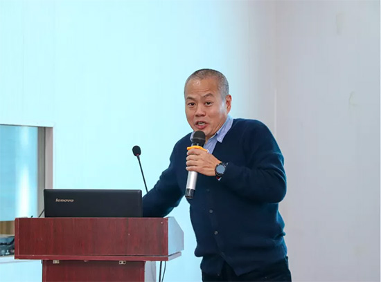 引傳統生產走新路,促轉型發展開新局——河南省肥料協會2020年年會在新鄉召開! 引傳統生產走新路,促轉型發展開新局——河南省肥料協會2020年年會在新鄉召開!